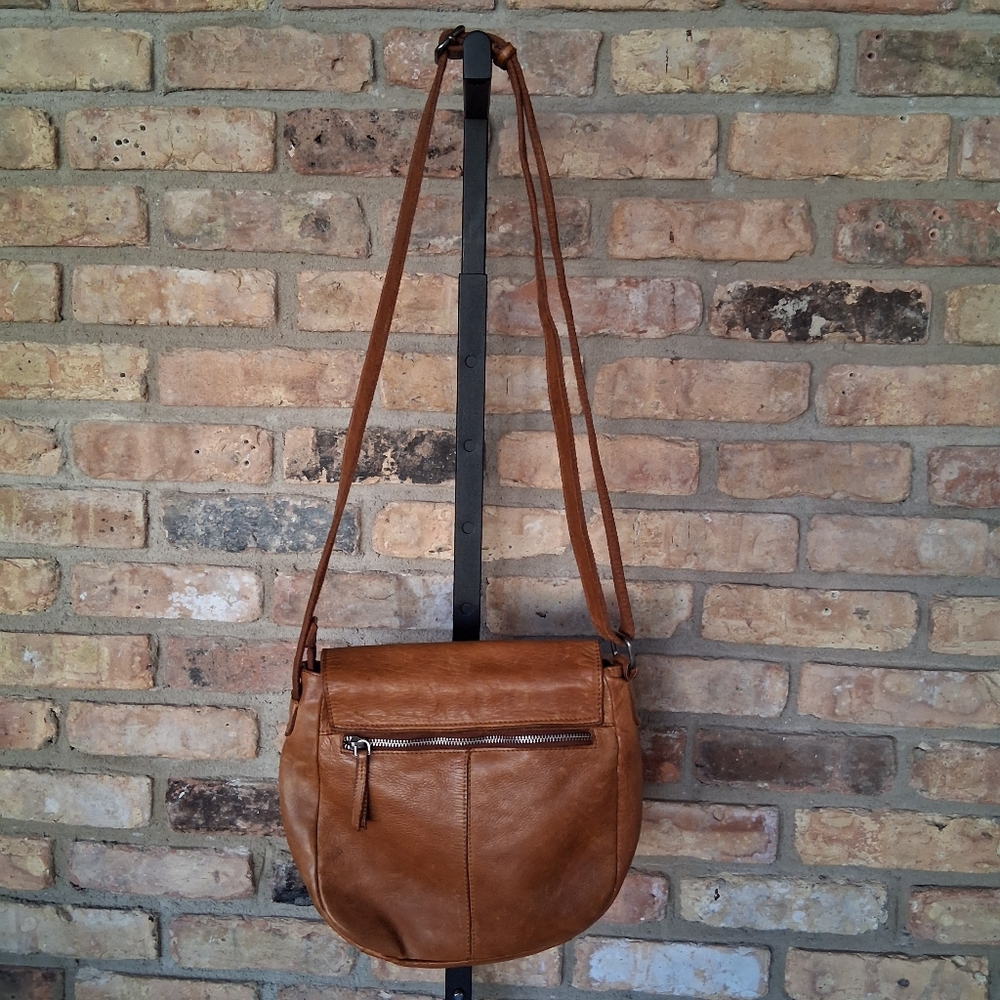 GENICCI LEATHER SHOULDER BAG WITH FTONT FLAP - Picture 5 of 11